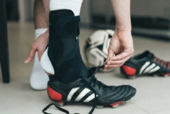 Aircast ActyFoot Ankle Brace -Sports Racket Store aircast actyfoot ankle brace football 80833 30265.1698773518