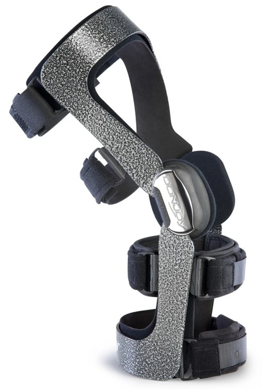 Donjoy Armor FourcePoint Knee Brace Donjoy Armor FourcePoint Knee Brace -Sports Racket Store donjoy armor fourcepoint 30493 64424.1698770543