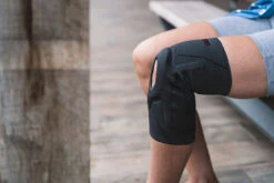 DonJoy RotuLax Knee Support -Sports Racket Store donjoy rotulax knee support male 23049 44429.1698772983